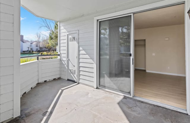 Schooner Bay Apartment Homes Gallery 3