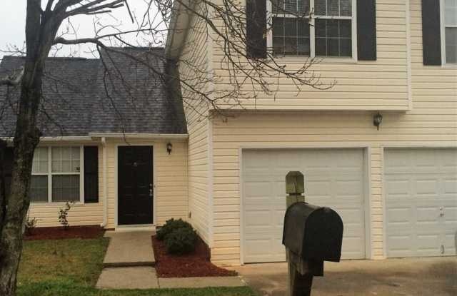 2240 Rambling Way Gallery 2