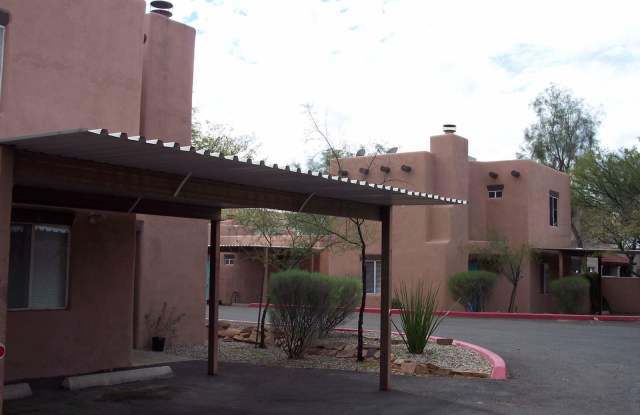 Glenn Street Casitas photos photos
