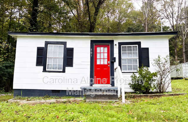 701 S Lorraine St - 701 South Lorraine Street, Dallas, NC 28034