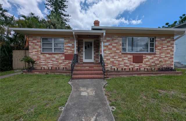 206 12TH AVENUE N photos photos