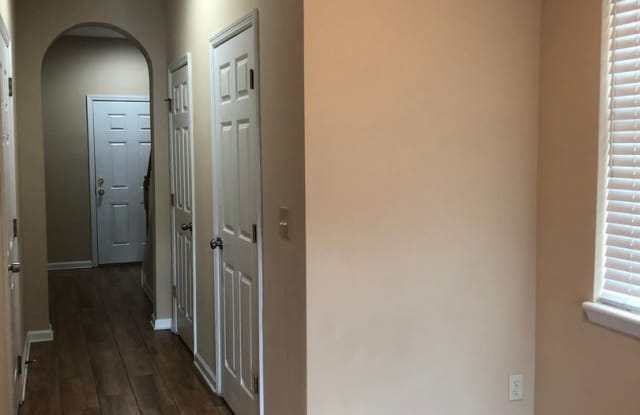 315 Sunstone Court Gallery 3