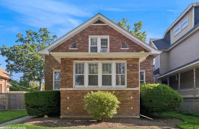 1524 Forest Avenue - 1524 Forest Avenue, Wilmette, IL 60091