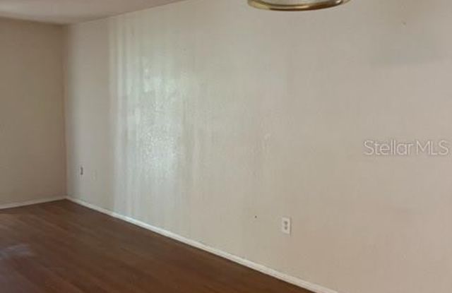 7703 SUGAR BEND DRIVE Gallery 4