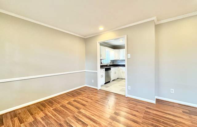 Updated 3 Bedroom Located Off Jefferson Rd - Lawncare Included! Gallery 4