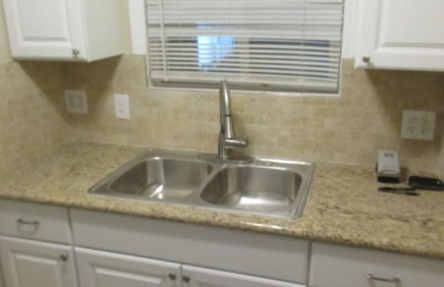 6224 California Ave - 6224 California Avenue, Long Beach, CA 90805