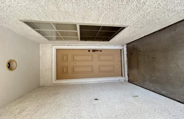 10424 W MEDLOCK Drive Gallery 2