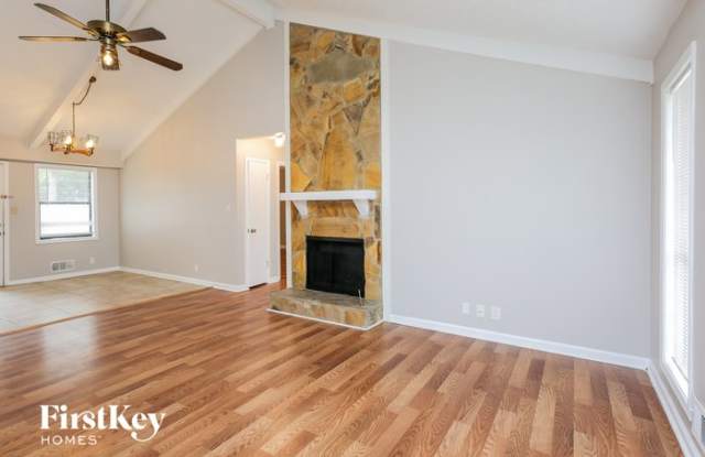 2639 Windmere Drive NW Gallery 2