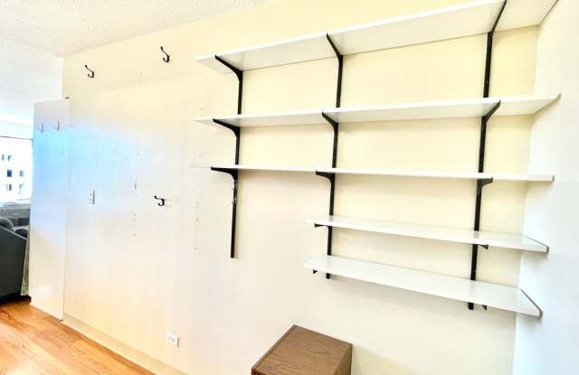 FULLY FURNISHED STUDIO IN KING MANOR! CLOSE TO STRAUB-WARD-KAPIOLANI photos photos