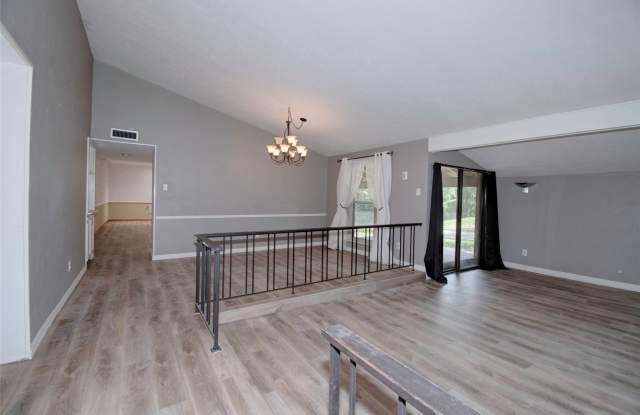 3201 Christie Circle Gallery 2