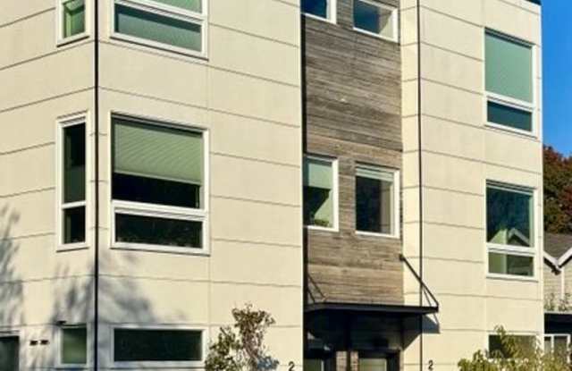 Elevate your living experience with this immaculate one bedroom town home! $2395 - 2020 South Main Street, Seattle, WA 98144