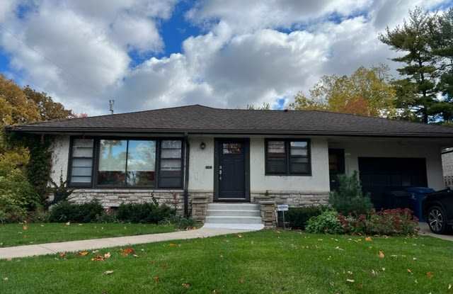 1767 Knox Avenue South photos photos