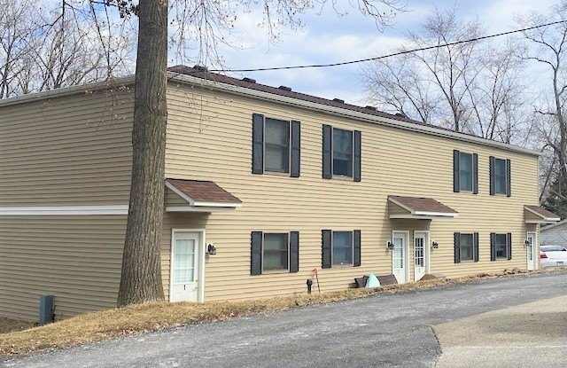 308 Heustis Street unit: 4 photos photos