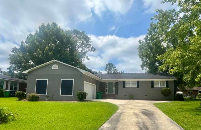111 Fairway Dr. Valdosta, GA 31605 photos photos