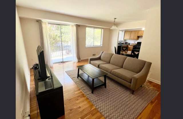 Charming 2BR Condo in Bethesda photos photos Charming 2BR Condo in Bethesda photos photos