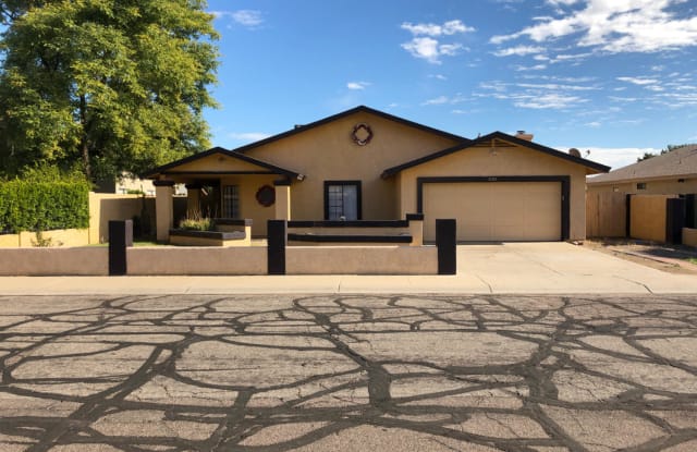5125 N 78TH Drive - 5125 North 78th Drive, Glendale, AZ 85303