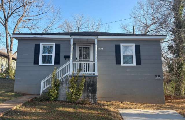 Beautiful Renovated Home photos photos
