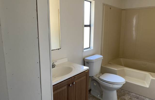 5982 Williams Road photos photos