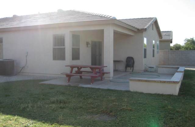 9824 W CROWN KING Road Gallery 2