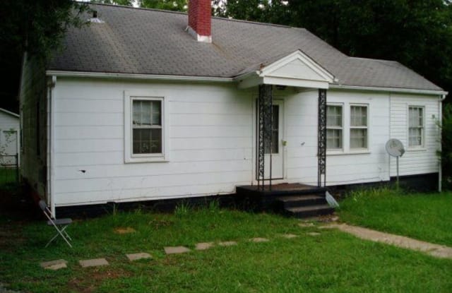 1216 Sidney Ave - 1216 Sidney Avenue, Burlington, NC 27217
