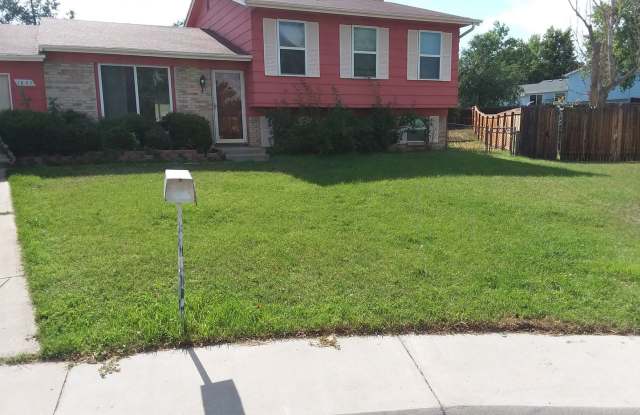 1657 S Sedalia St - 1657 South Sedalia Street, Aurora, CO 80017