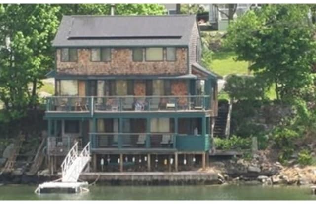 42 Vine - 42 Vine Street, Gloucester, MA 01930