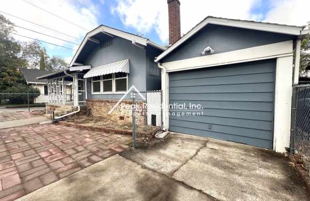 Wonderful 2bd/1ba Home-Steps Away from McGeorge School of Law! Gallery 4