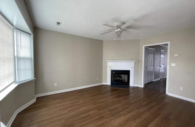 3826 Sterling Pointe unit: N 9 photos photos