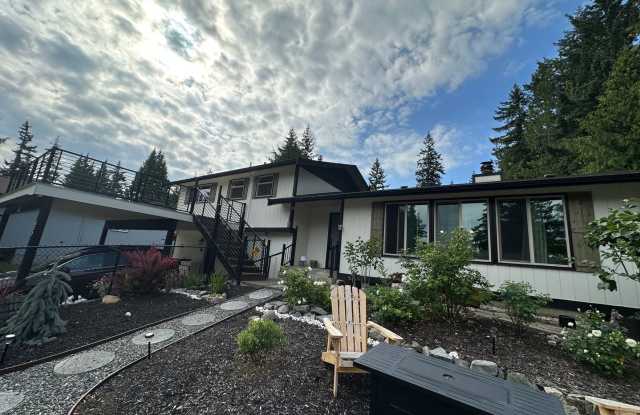 825 Woodbine Way photos photos