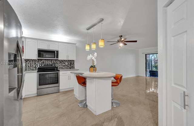 21300 San Simeon Way Gallery 2
