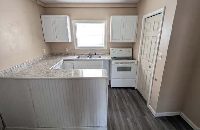 14 Battle Street - 2 photos photos