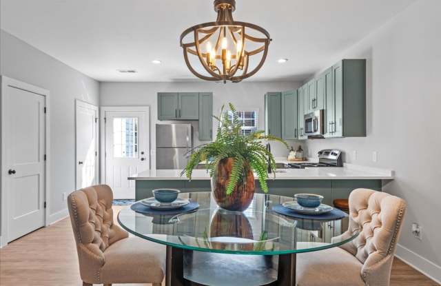 Room in 3 Bedroom Home at Freeze Ave photos photos Room in 3 Bedroom Home at Freeze Ave photos photos