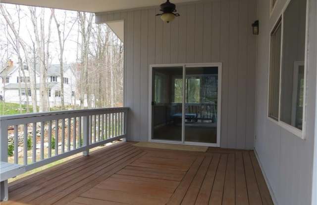 108 Saddle Hill Road Gallery 4
