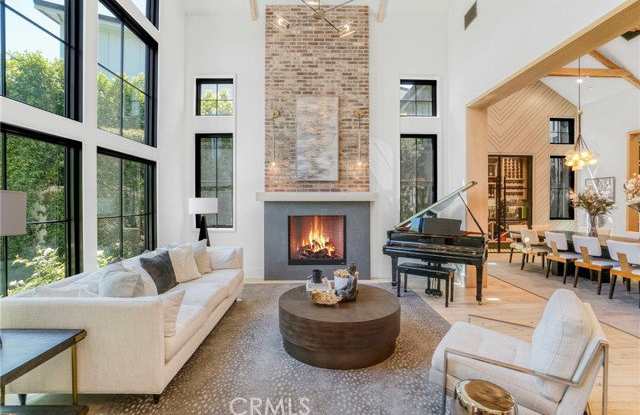 4961 Edgerton Avenue Gallery 4