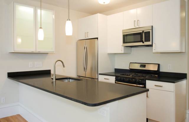 HOT SOUTH END LISTING!!!!!!! photos photos