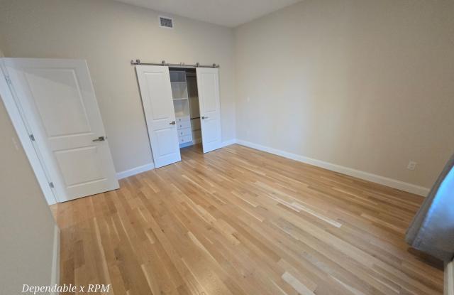 Luxurious & Spacious 1 bd 1bath with Amenities Available Nubian Square Gallery 4
