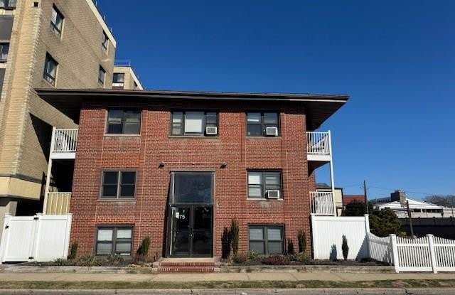 475 W Broadway - 475 West Broadway, Long Beach, NY 11561