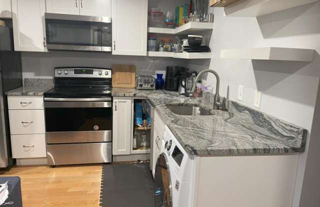 14 Edgerly Pl. photos photos