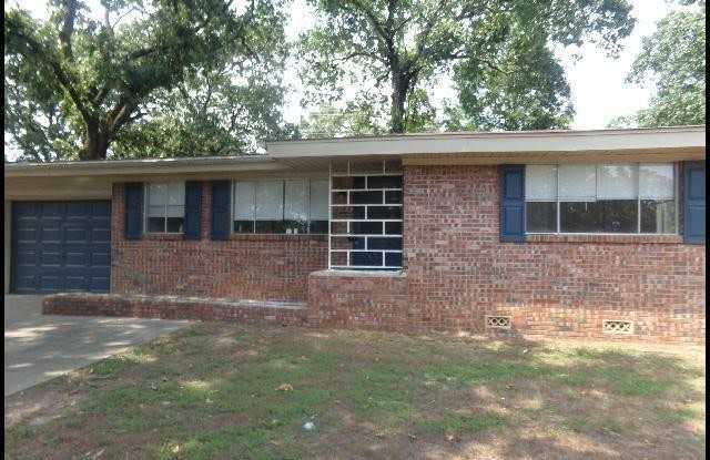 408 Pickwick Lane photos photos
