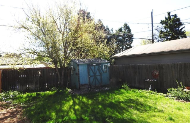 1750 Roslyn Street - 1750 Roslyn St, Denver, CO 80220