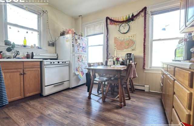 52 Dustin St. photos photos