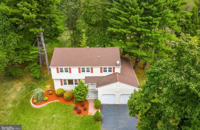 16 DUNBAR DRIVE - 16 Dunbar Drive, Mercer County, NJ 08550