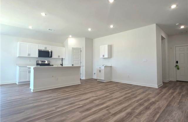 4498 Orchid Avenue Gallery 3