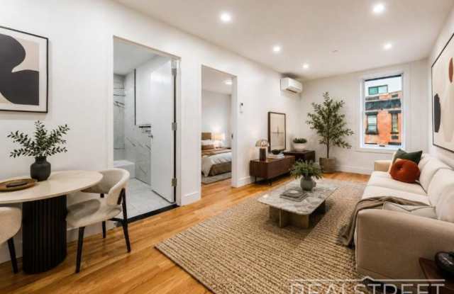 1439 Lincoln Place Gallery 1