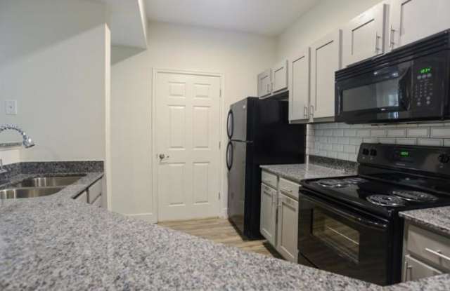 2920 Sunridge Dr Gallery 4