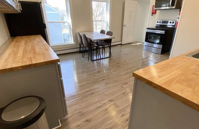 54 High St. - 2 photos photos