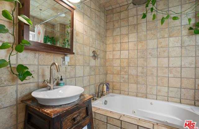 156 Fraser Avenue photos photos