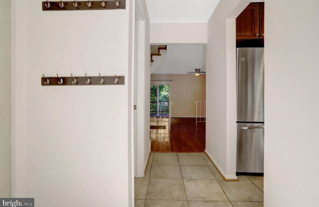 7416 SPRING TREE Drive Gallery 4
