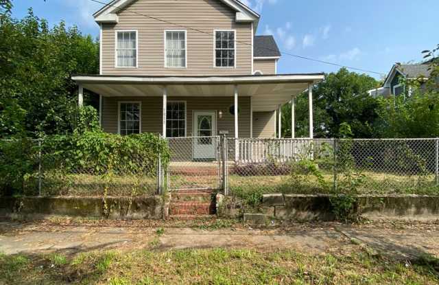 4 bedrooms, 2 bathrooms home available in September!! photos photos
