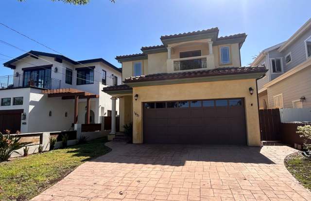 South Redondo - Spacious 4 Bedroom 4.5 Bathroom Gallery 1